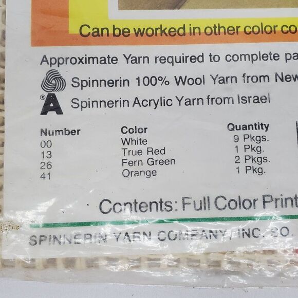 Vintage NEW Spinnerin Latch Hook Rug Pillow Printed Canvas Christmas Bells Holly - Picture 3 of 4